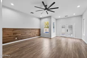 6858 W Peak View Rd, Peoria, AZ 85383 - Photo 16