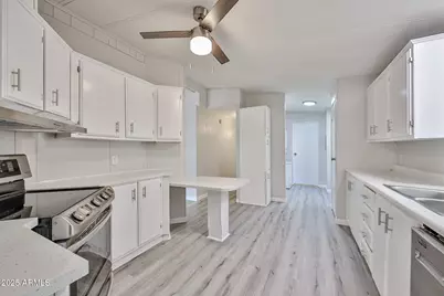 10951 N 91 Avenue #23, Peoria, AZ 85345 - Photo 8