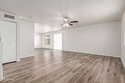 6626 W Cinnabar Avenue, Glendale, AZ 85302 - Photo 10