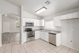 3526 W Sands Dr, Glendale, AZ 85310 - Photo 4