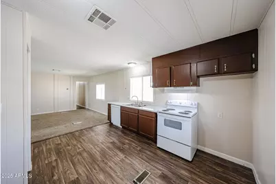 8301 N 103rd Avenue #53, Peoria, AZ 85345 - Photo 6