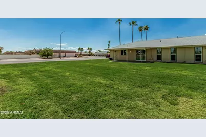15401 N Cameo Drive, Sun City, AZ 85351 - Photo 32