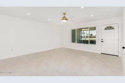 15401 N Cameo Drive, Sun City, AZ 85351 - Photo 14