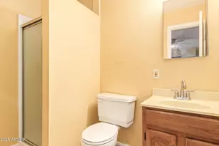 18240 N 34th Dr, Phoenix, AZ 85053 - Photo 16