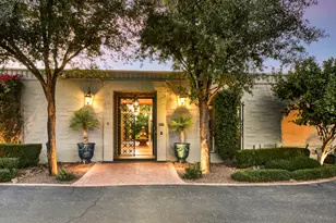 5652 N Scottsdale Rd, Paradise Valley, AZ 85253 - Photo 1