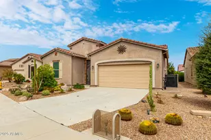 354 N Marcos Ct, Casa Grande, AZ 85194 - Photo 2