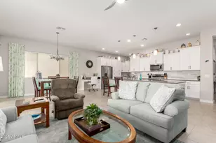 354 N Marcos Ct, Casa Grande, AZ 85194 - Photo 12