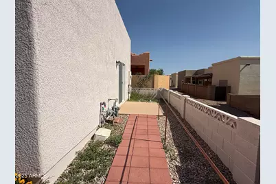 573 S Meadowood Lane, Sierra Vista, AZ 85635 - Photo 18