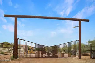 45602 N New River Rd, New River, AZ 85087 - Photo 16