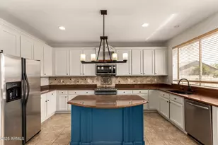 2861 E Brooks Ct, Gilbert, AZ 85296 - Photo 14