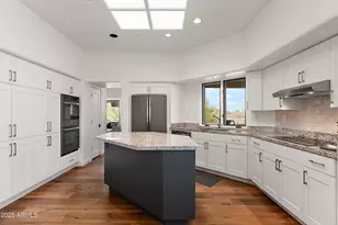 9934 E Graythorn Dr, Scottsdale, AZ 85262 - Photo 8