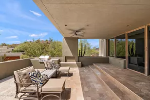 9934 E Graythorn Dr, Scottsdale, AZ 85262 - Photo 32