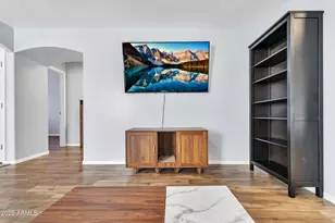 11216 W Sells Dr, Phoenix, AZ 85037 - Photo 8