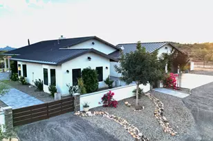 3860 Pura Vida Trl, Wickenburg, AZ 85390 - Photo 1