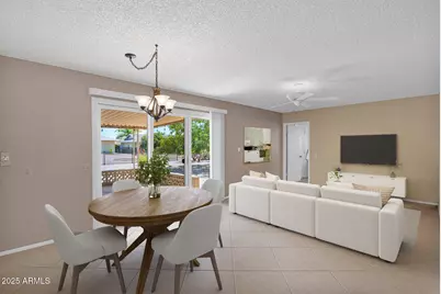 9529 W Glen Oaks Circle N, Sun City, AZ 85351 - Photo 12