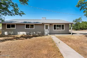 967 W Apache Trail, Camp Verde, AZ 86322 - Photo 1