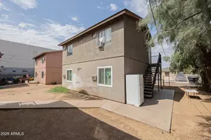 622 N 30th Pl, Phoenix, AZ 85008 - Photo 2