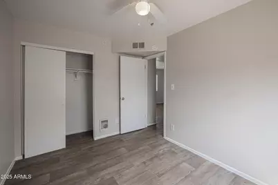 622 N 30th Place #4, Phoenix, AZ 85008 - Photo 12