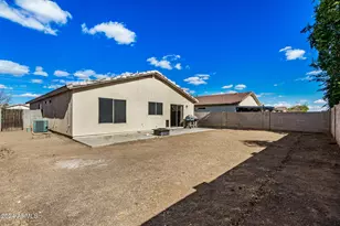 8757 W Griswold Rd, Peoria, AZ 85345 - Photo 22