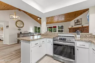 1710 N Fairway Dr, Flagstaff, AZ 86004 - Photo 12