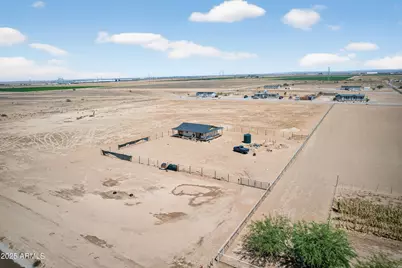 5813 N Curry Road, Casa Grande, AZ 85194 - Photo 2