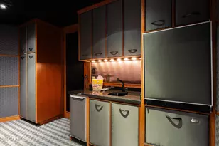 7451 N Las Brisas Ln, Paradise Valley, AZ 85253 - Photo 22