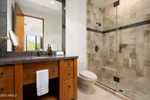 7451 N Las Brisas Ln, Paradise Valley, AZ 85253 - Photo 30