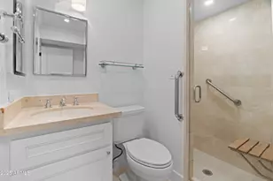 4800 N 68th St, Scottsdale, AZ 85251 - Photo 14