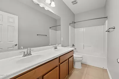 42247 N Tulip Tree Street, San Tan Valley, AZ 85140 - Photo 32