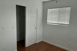 2951 W Holly St, Phoenix, AZ 85009 - Photo 12