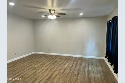 2951 W Holly Street, Phoenix, AZ 85009 - Photo 16