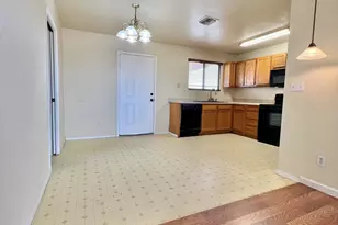 10931 W Benito Dr, Arizona City, AZ 85123 - Photo 6