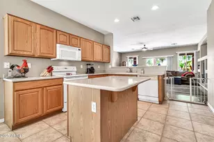 3929 E Peach Tree Dr, Chandler, AZ 85249 - Photo 16