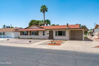 11220 N 109th Avenue, Sun City, AZ 85351 - Photo 10