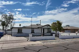 1340 N 38th Dr, Phoenix, AZ 85009 - Photo 2