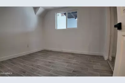 1340 N 38th Drive, Phoenix, AZ 85009 - Photo 18