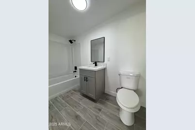 1340 N 38th Drive, Phoenix, AZ 85009 - Photo 12