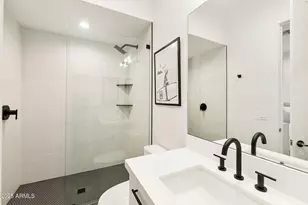 3045 E Coolidge St, Phoenix, AZ 85016 - Photo 24