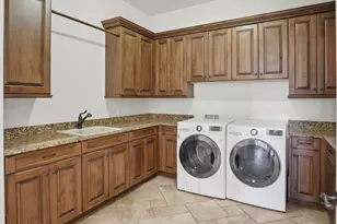 12622 E Victoria St, Chandler, AZ 85249 - Photo 52