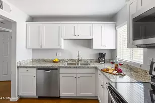 7702 E Verde Ln, Scottsdale, AZ 85251 - Photo 28