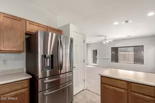 2324 S 88th Dr, Tolleson, AZ 85353 - Photo 12