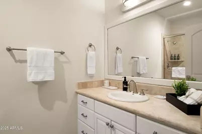 4490 E Valley Vista Lane, Paradise Valley, AZ 85253 - Photo 32