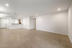 16230 W Pinnacle Vis Dr, Surprise, AZ 85387 - Photo 12