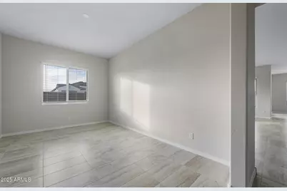 16092 W Red Bird Road, Surprise, AZ 85387 - Photo 10