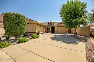 17781 W Crocus Dr, Surprise, AZ 85388 - Photo 1