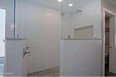 23673 N 81st Drive, Peoria, AZ 85383 - Photo 48