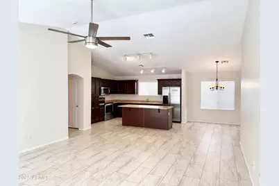 13927 W Port Royale Lane, Surprise, AZ 85379 - Photo 6