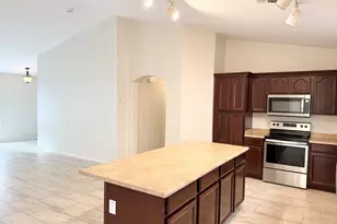 13927 W Port Royale Ln, Surprise, AZ 85379 - Photo 12