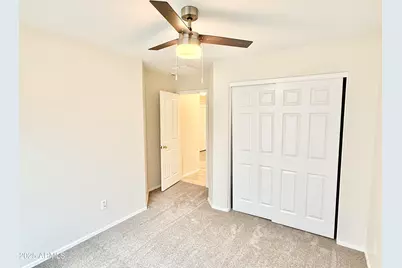 13927 W Port Royale Lane, Surprise, AZ 85379 - Photo 40