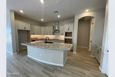 15776 W Mariposa Grande --, Surprise, AZ 85387 - Photo 6